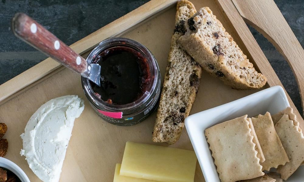 Creative Gifts to Bring a Host or Hostess